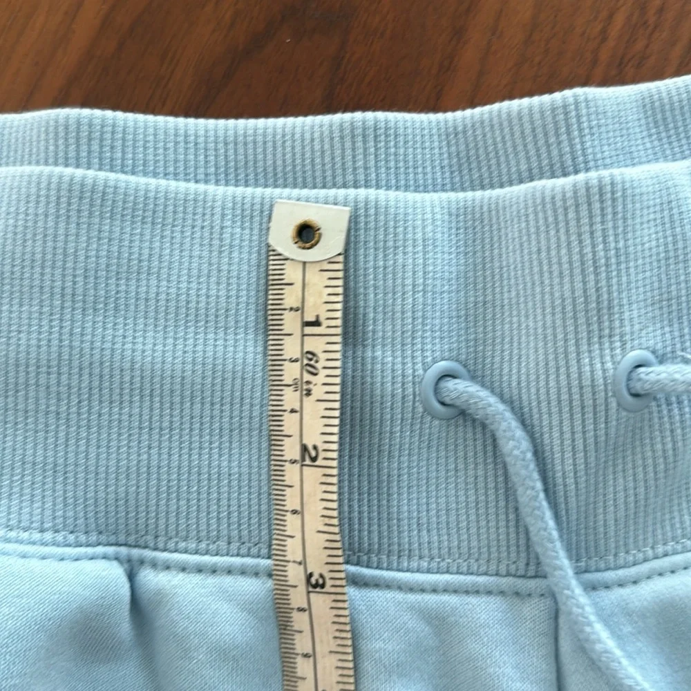Nike Women's Phoenix Sportswear Fleece High Waisted Loose Shorts Medium M blue - Picture 4 of 4